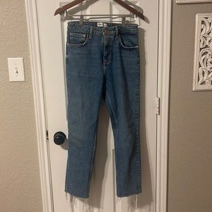 Zara 3/4 blue denim jean